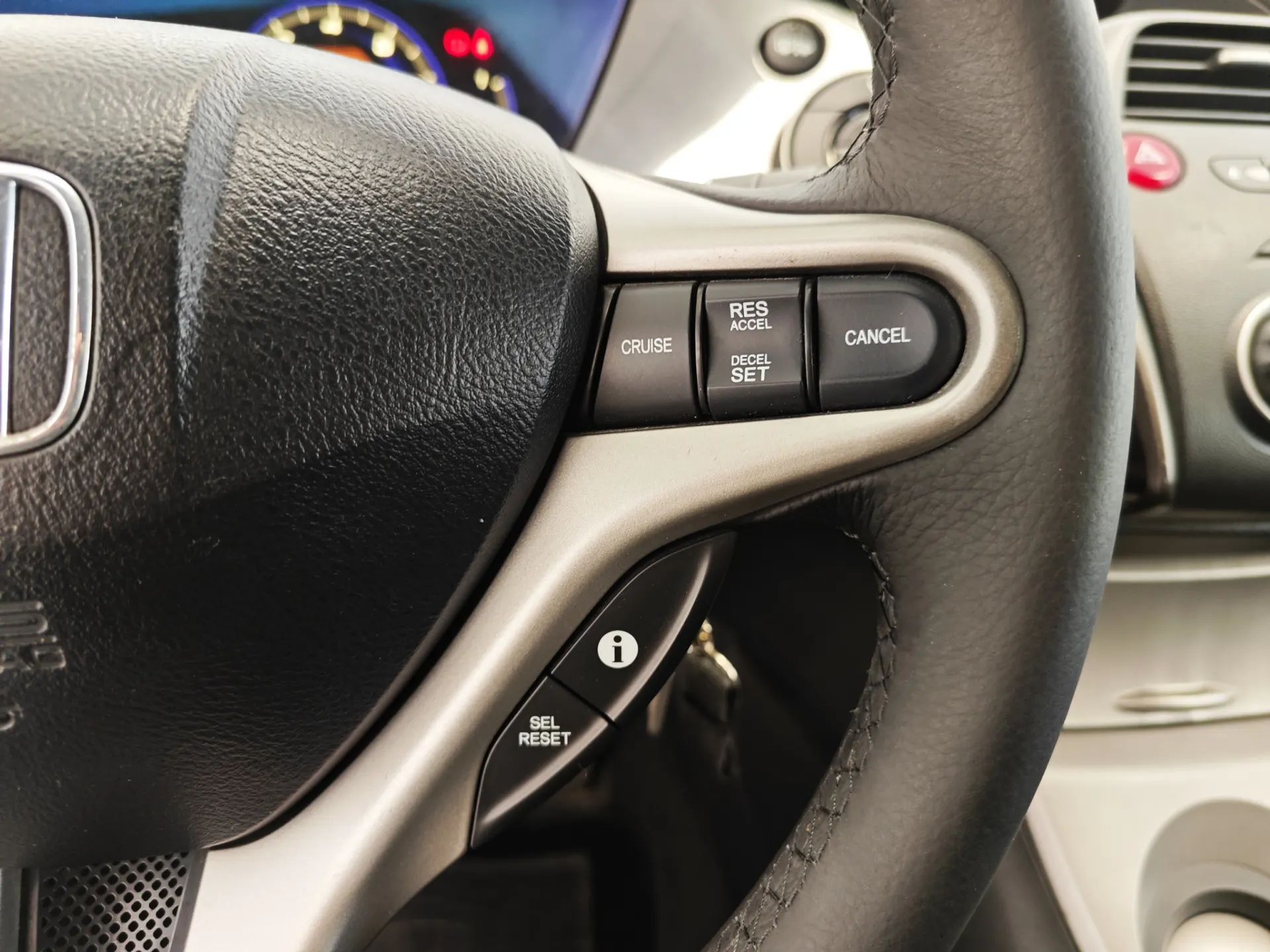 Honda Civic 1.8 VTEC Sport 22