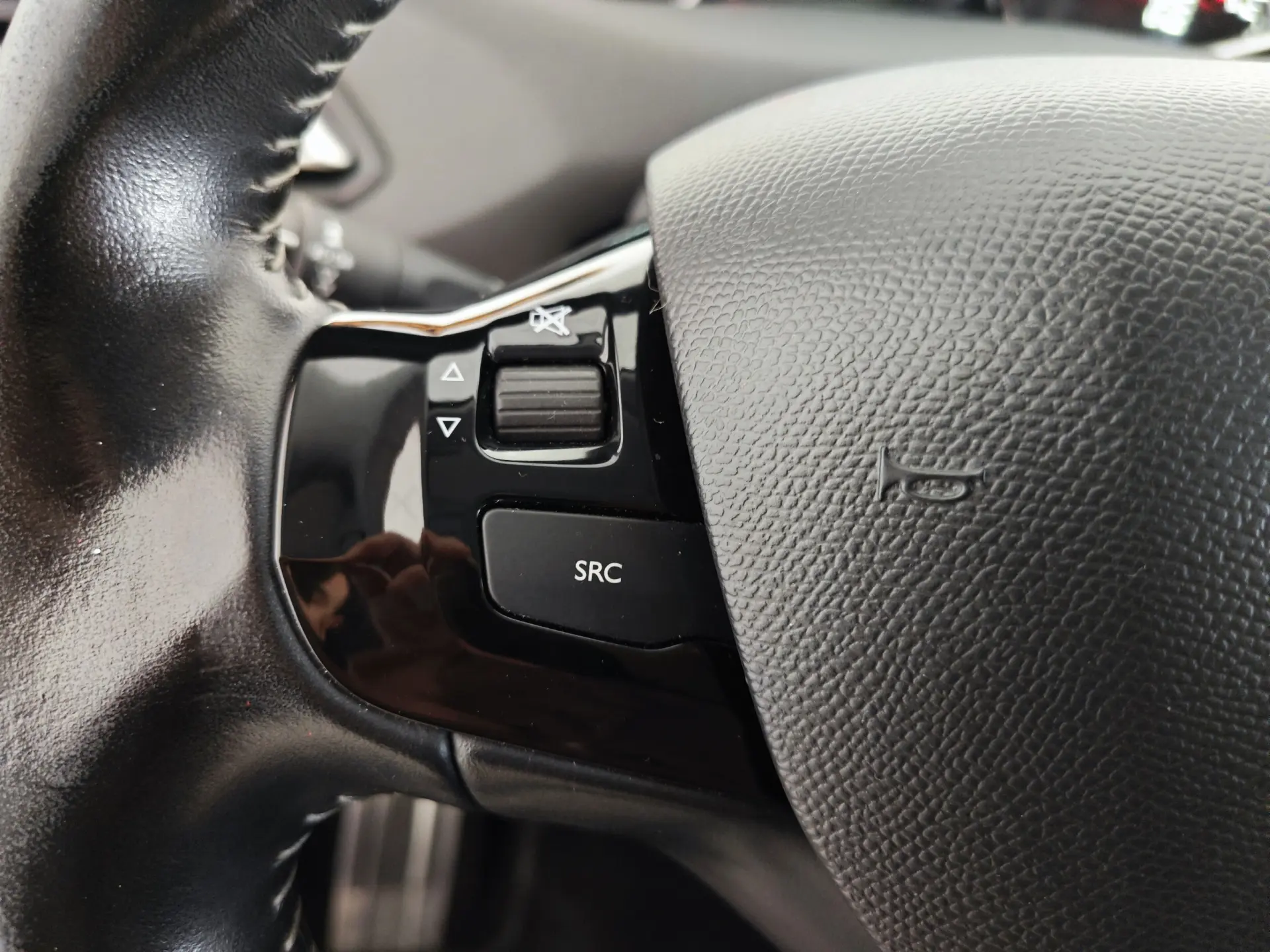 Peugeot 308 1.2 PureTech Allure Pack 30