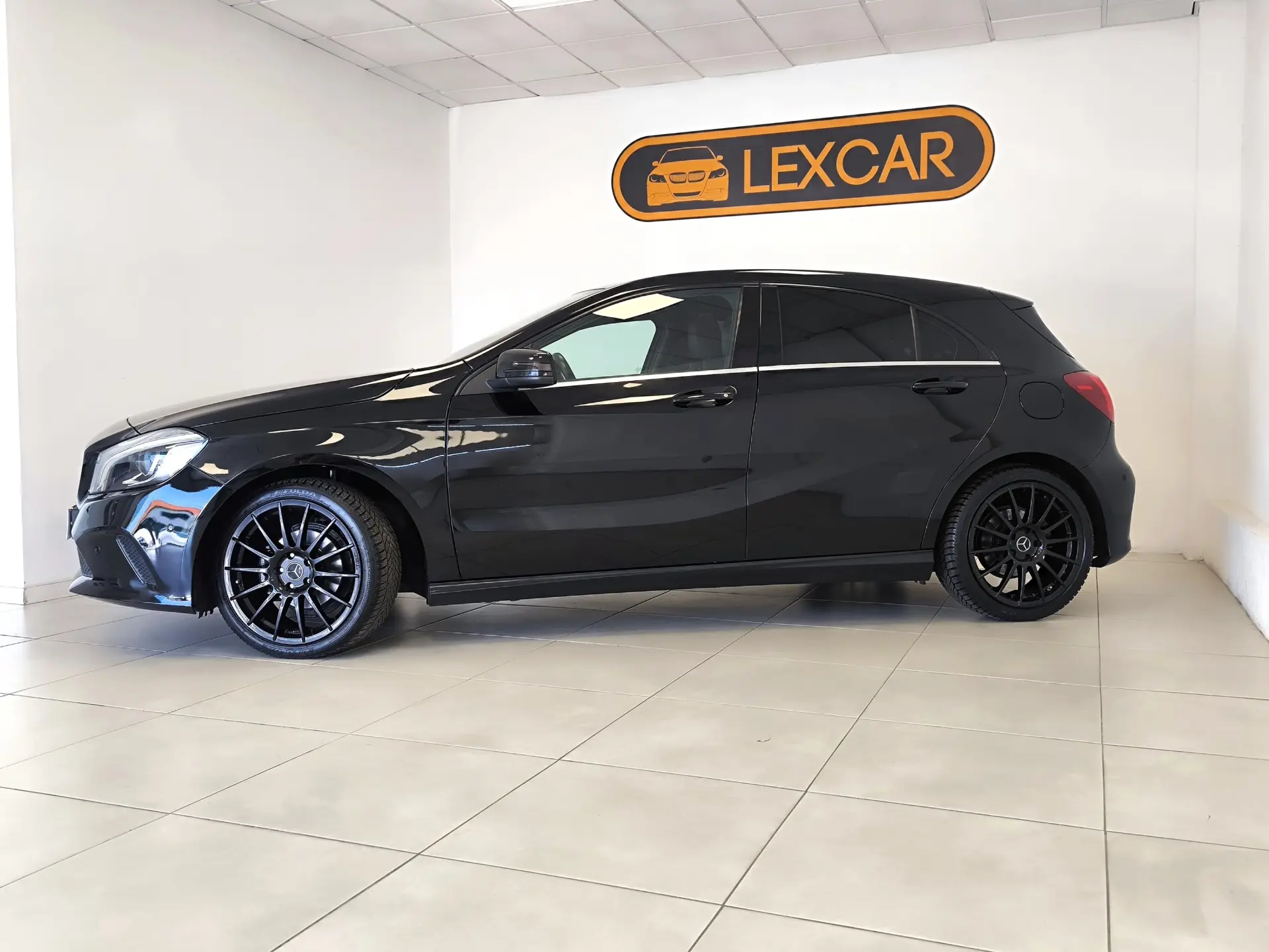 Mercedes-Benz A 180 CDI (BlueEFFICIENCY) AMG 82
