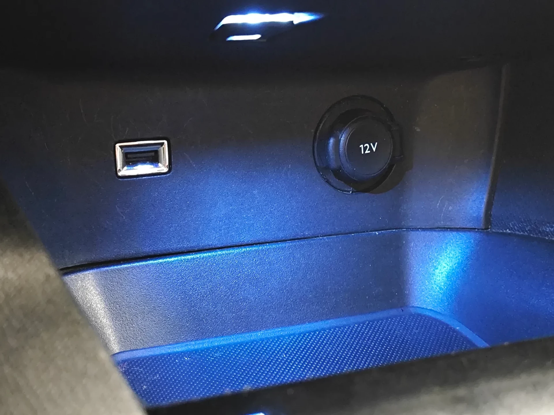 Peugeot 3008 BlueHDi 130 Stop & Start Active Pack 34