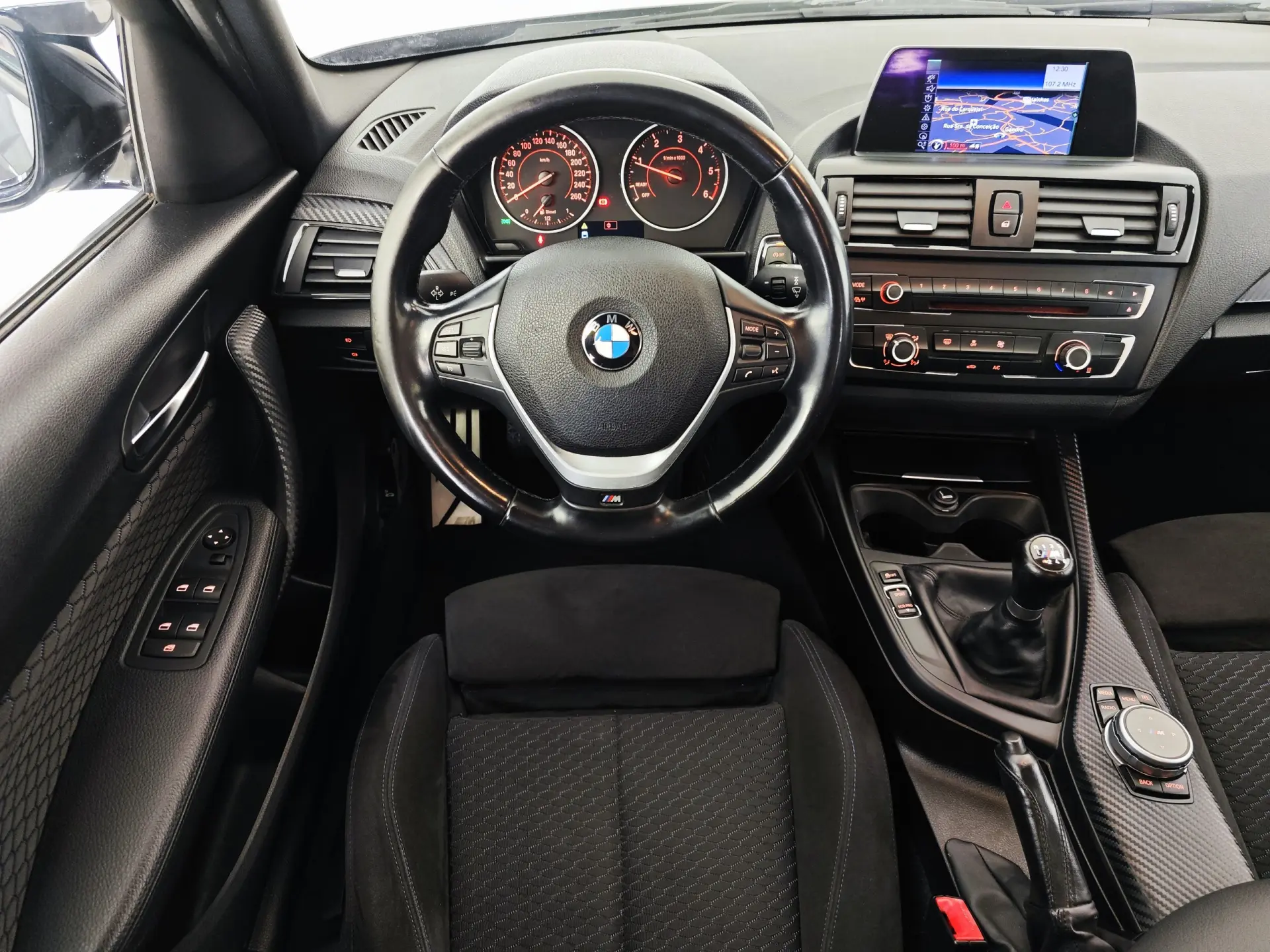 BMW 116 d Pack M 27