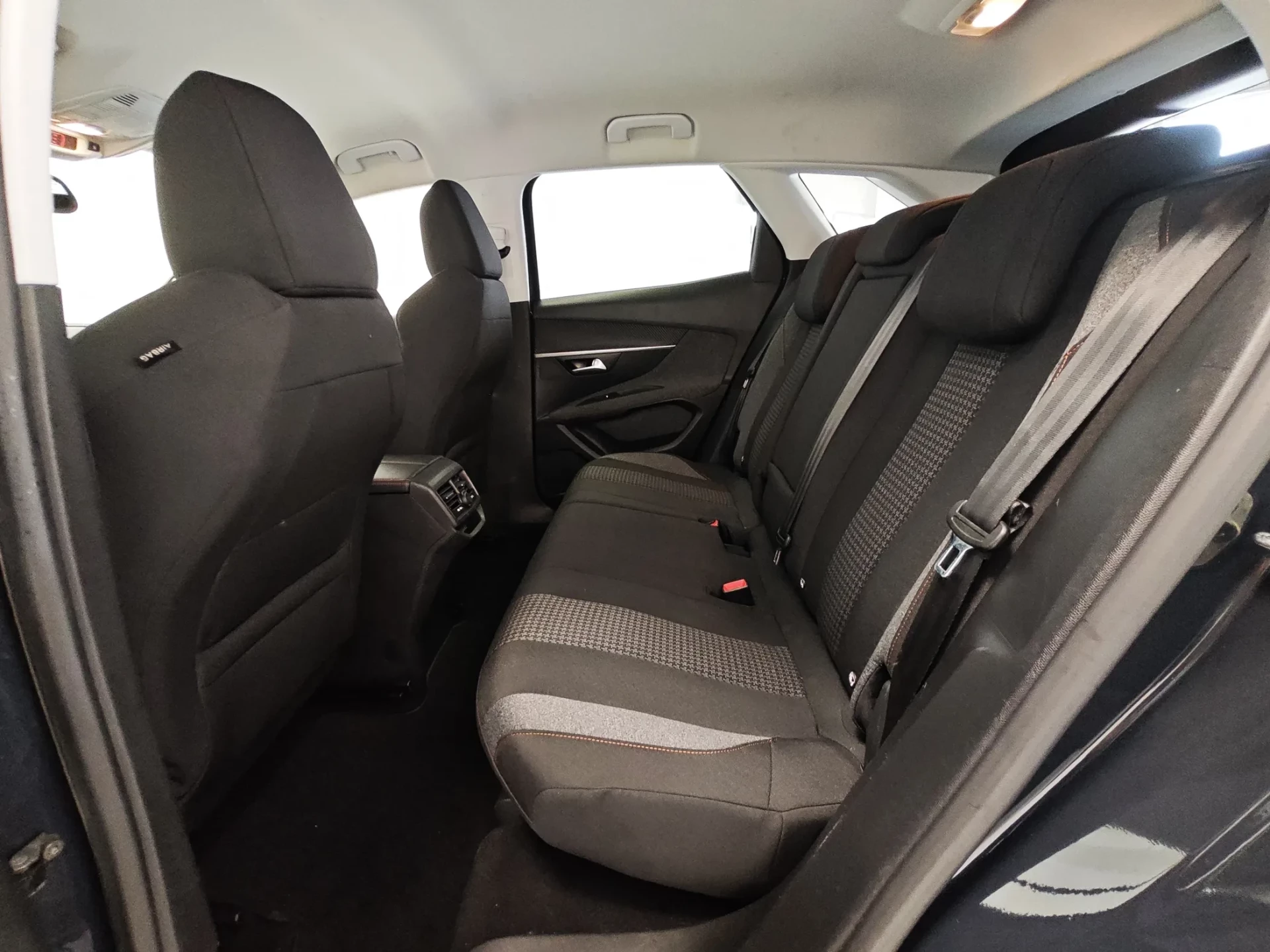 Peugeot 3008 BlueHDi 130 Stop & Start Active Pack 43