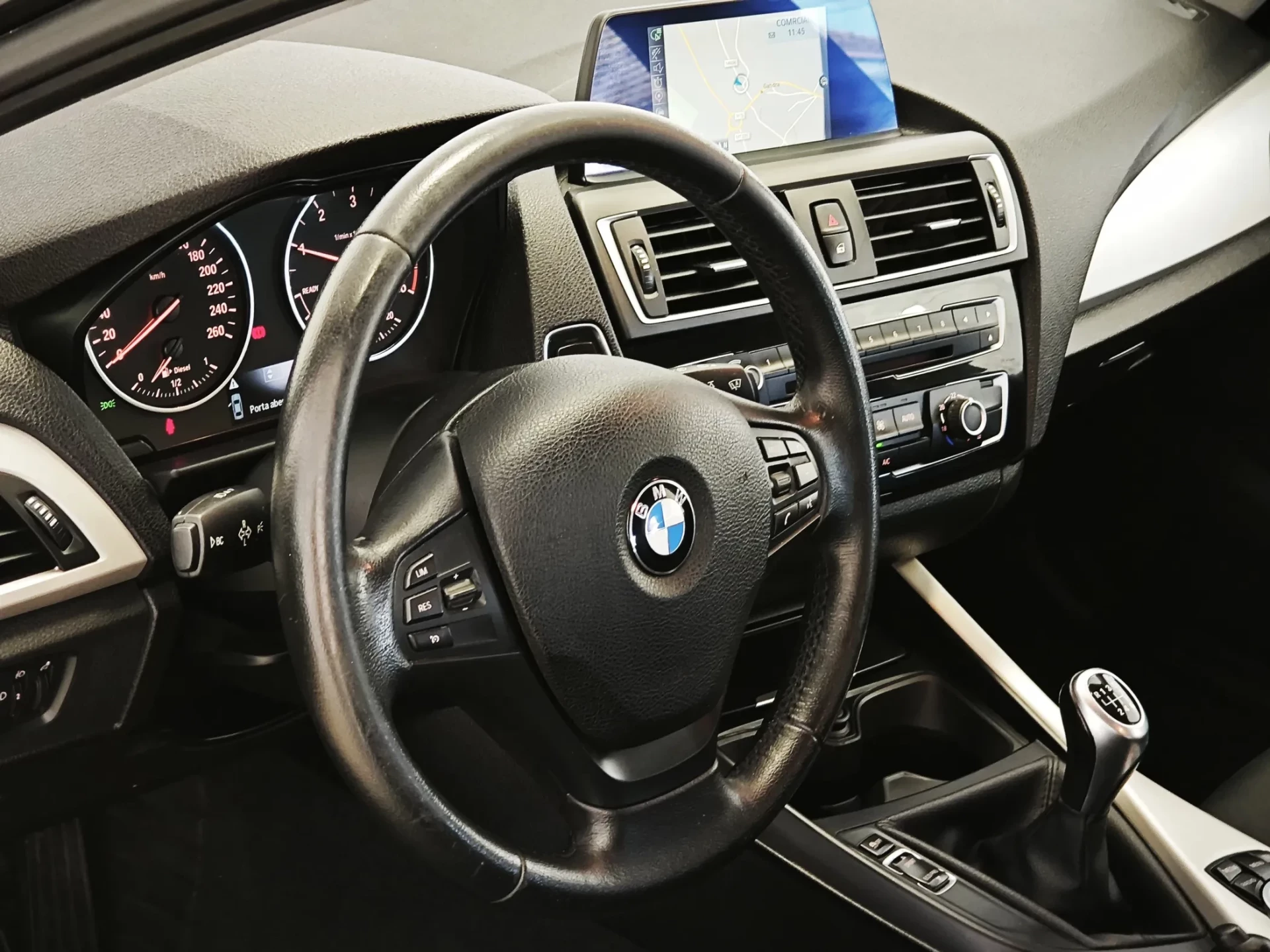 BMW 114 d Sport Line 33