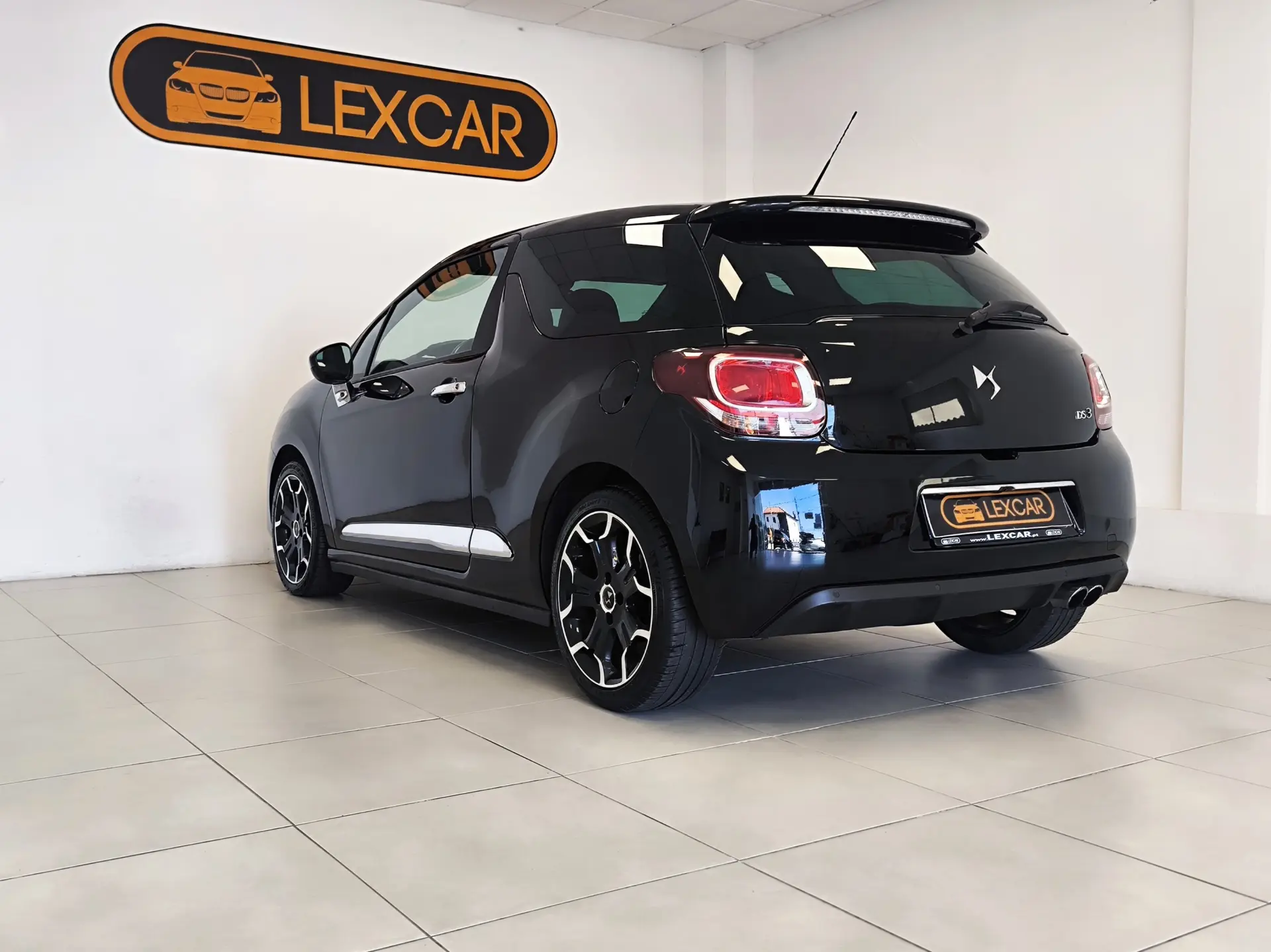 DS DS3 PureTech 130 Start & Stop SportChic 32