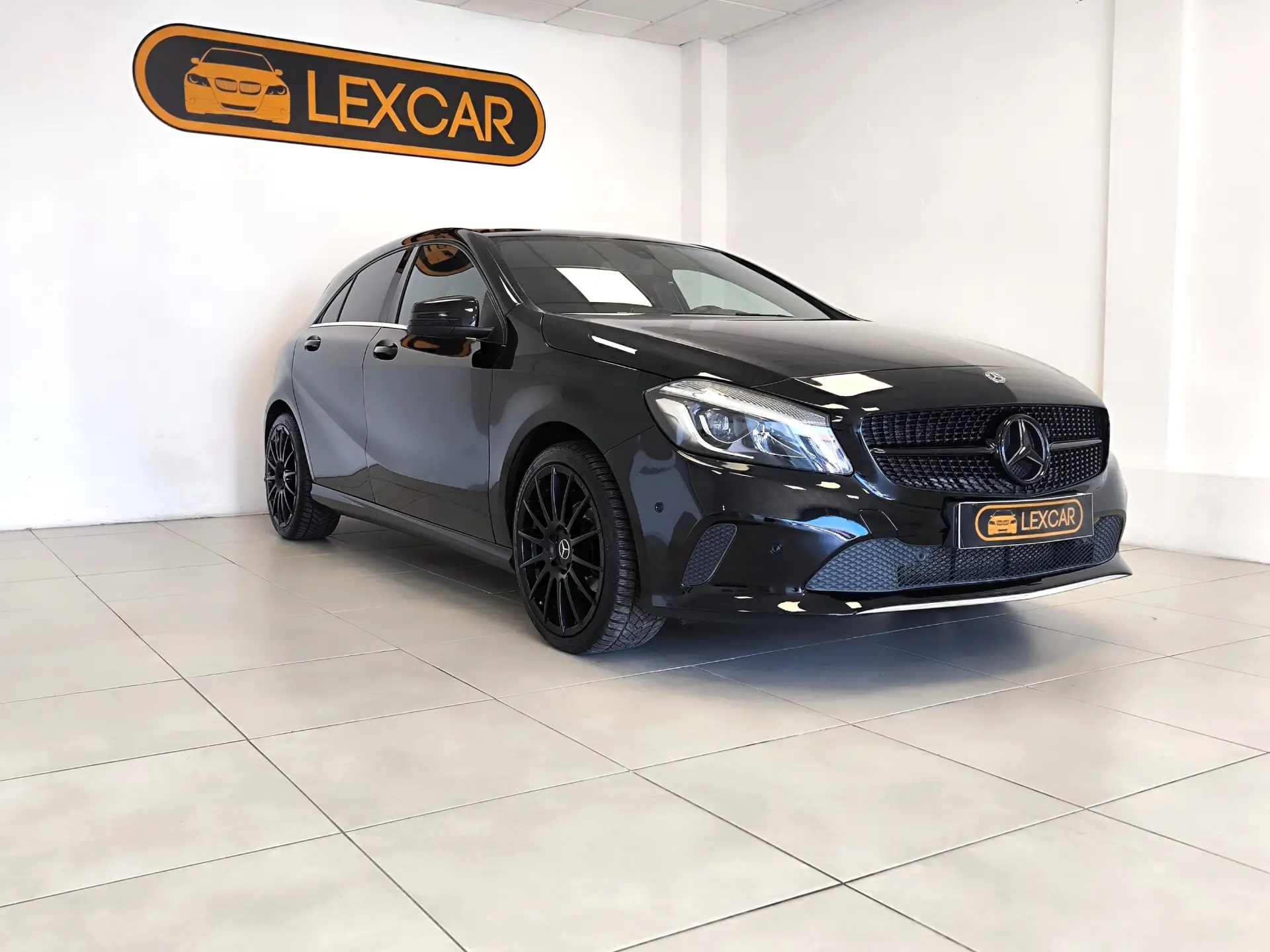 Mercedes-Benz A 180 CDI (BlueEFFICIENCY) AMG 17