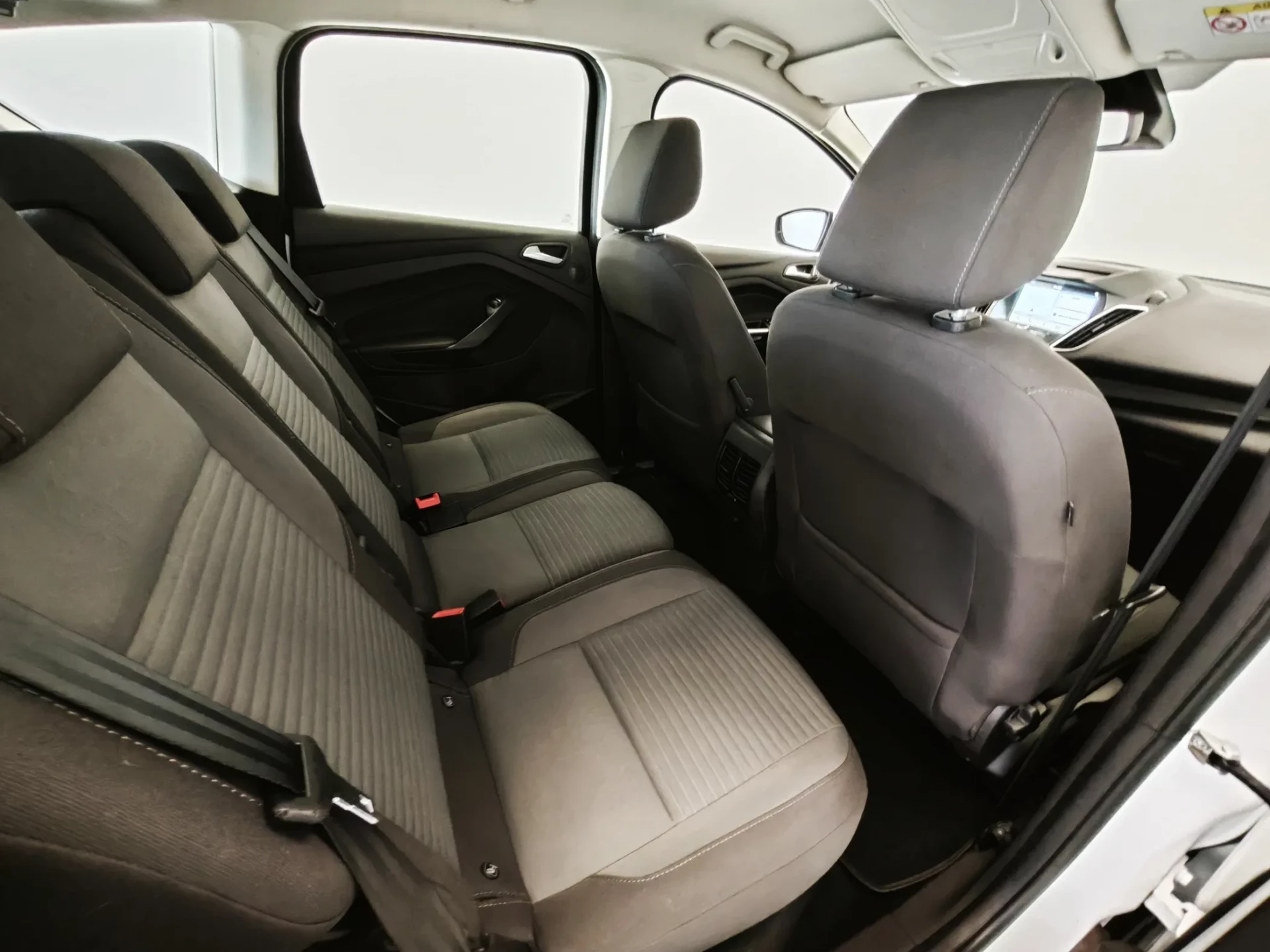 Ford C-Max 1.0 Ecoboost S&S Titanium 46