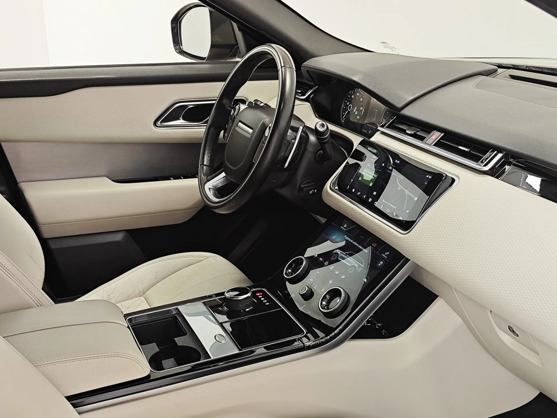 Land Rover Range Rover Velar 2.0 D R-Dynamic 7