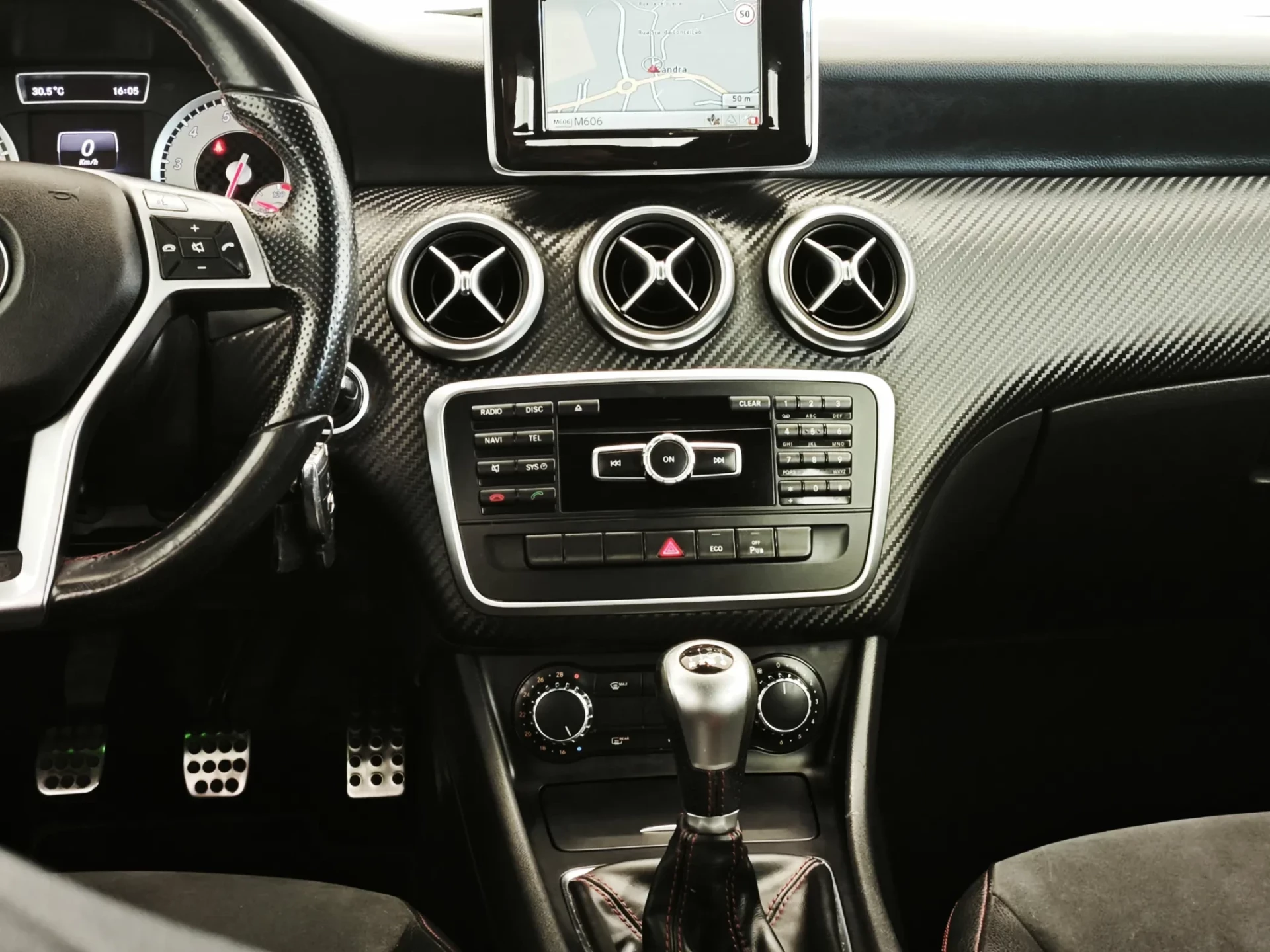 Mercedes-Benz A 180 (BlueEFFICIENCY) AMG Sport 19