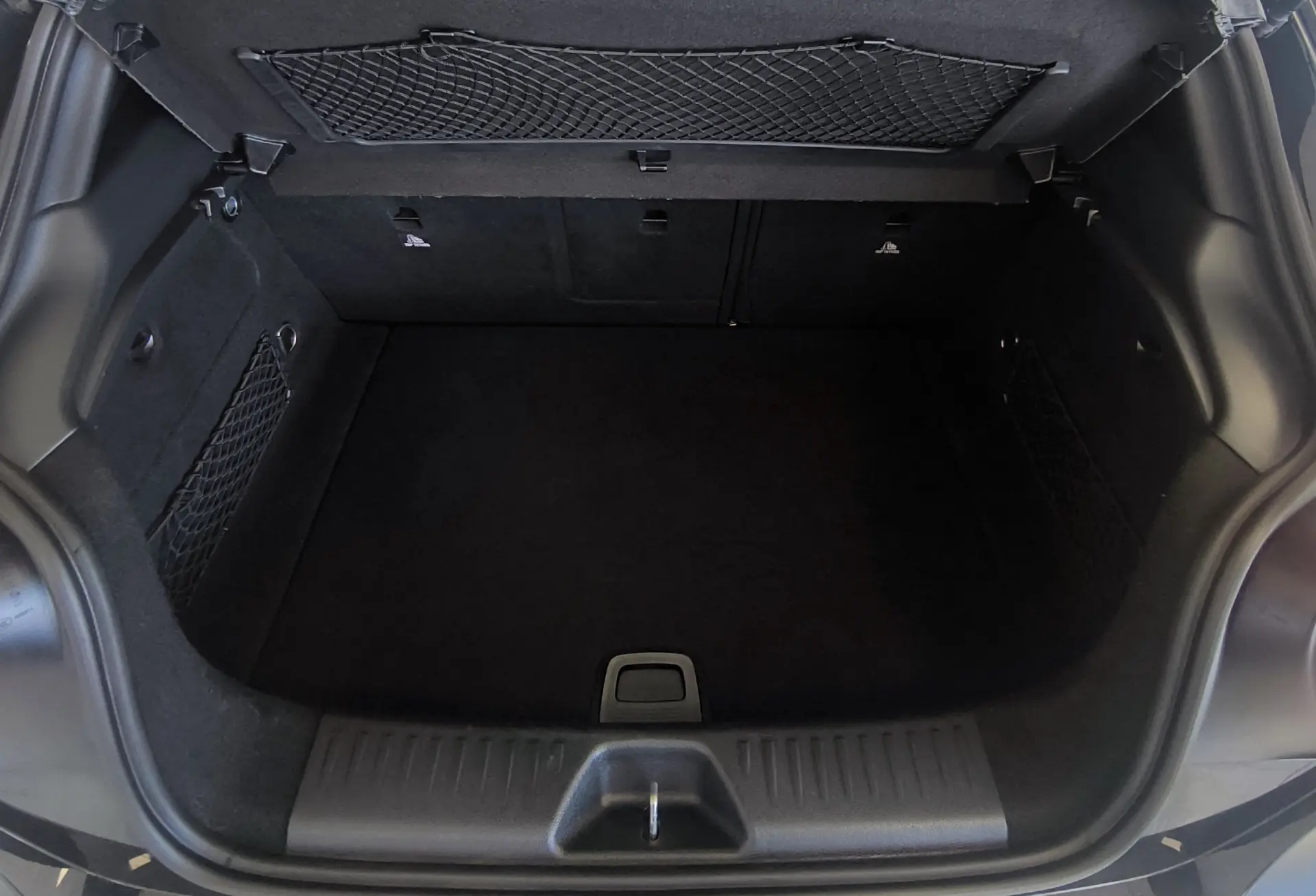 Mercedes-Benz A 180 CDI (BlueEFFICIENCY) AMG 9