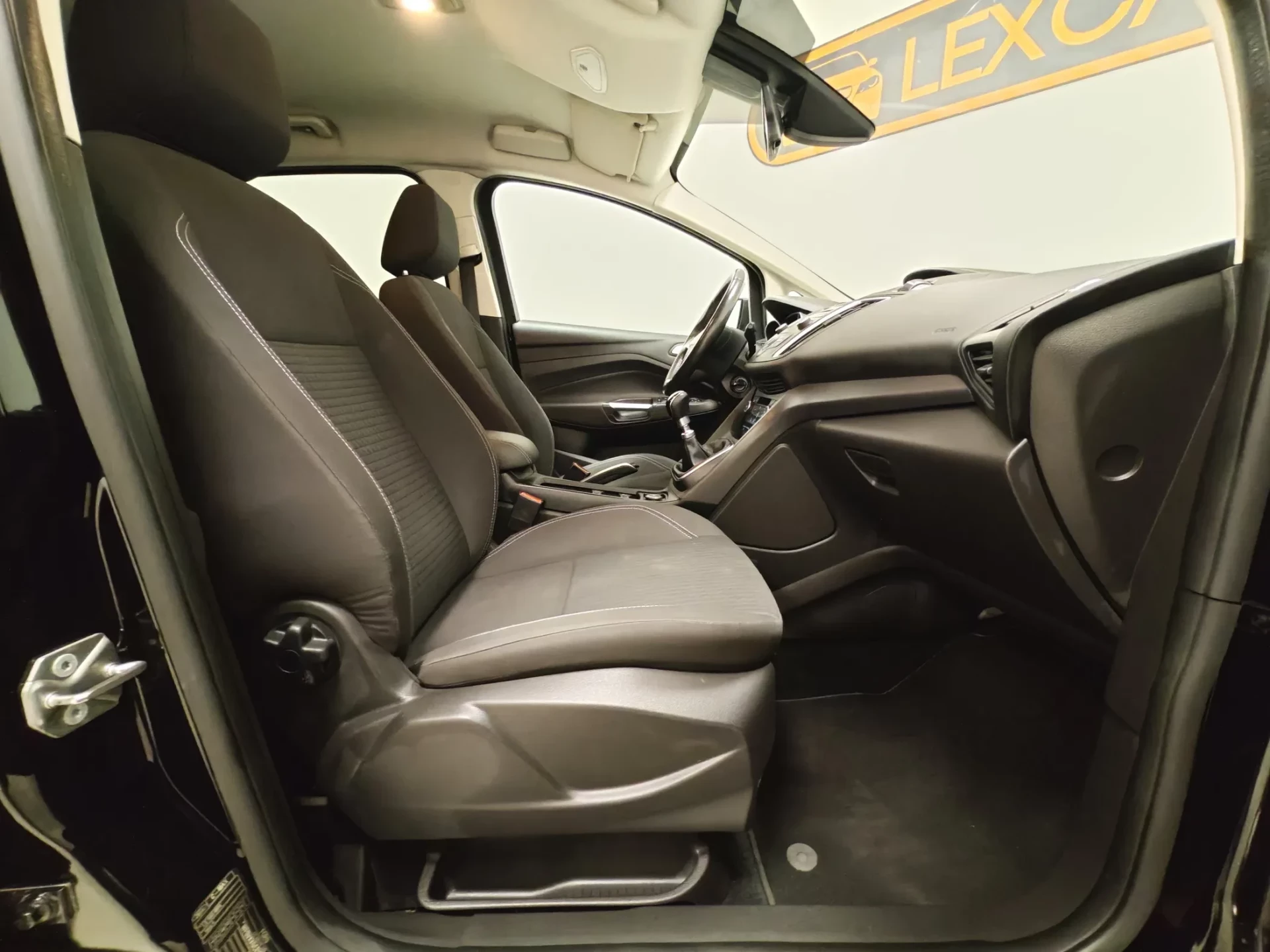 Ford C-Max 1.5 TDCi S&S Trend 47