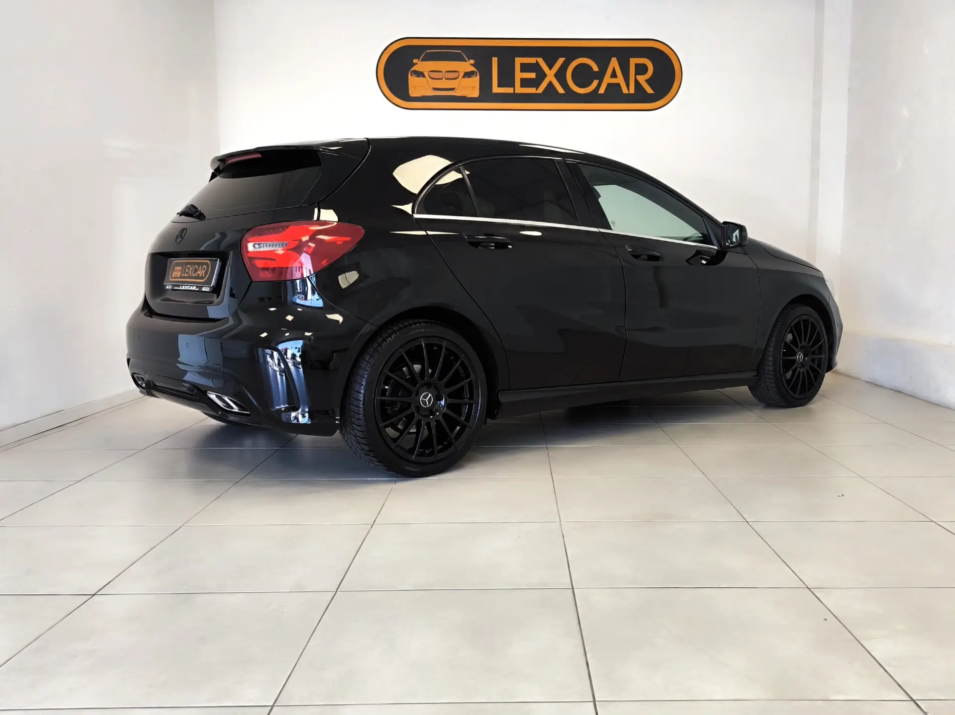 Mercedes-Benz A 180 CDI (BlueEFFICIENCY) AMG 24
