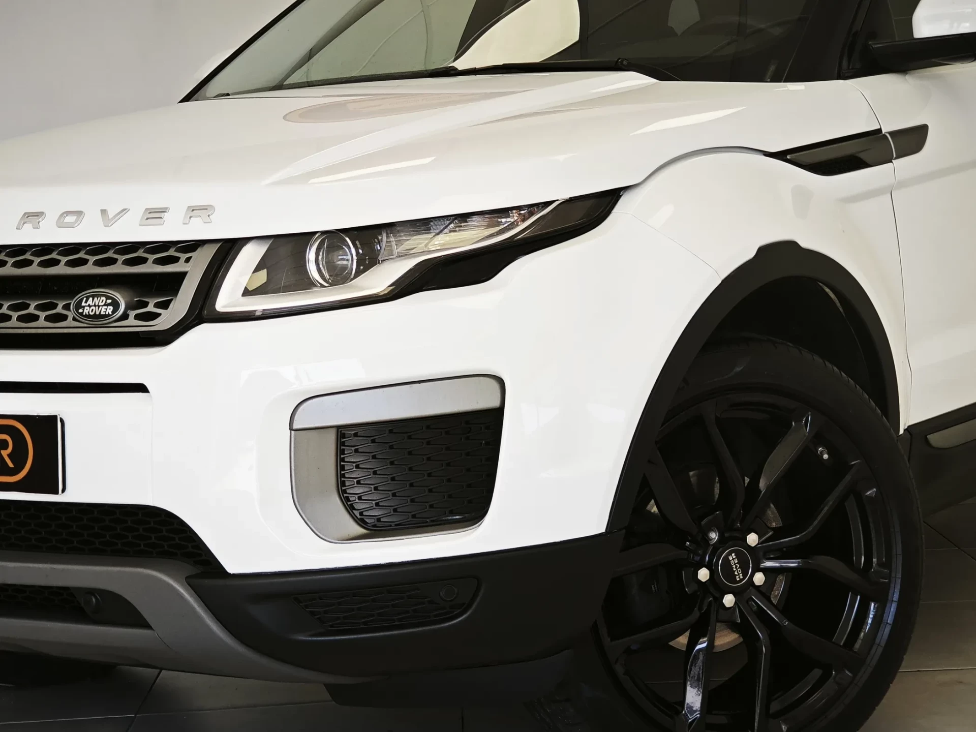 Land Rover Range Rover Evoque TD4 SE Dynamic 14
