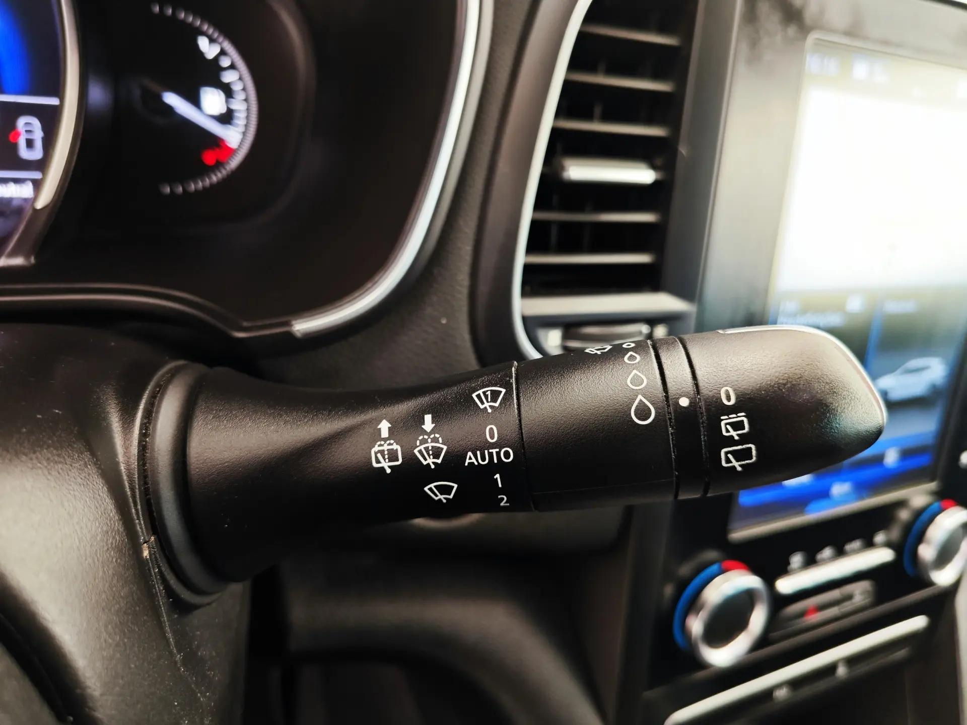 Renault Mégane ENERGY TCe 130 INTENS 43