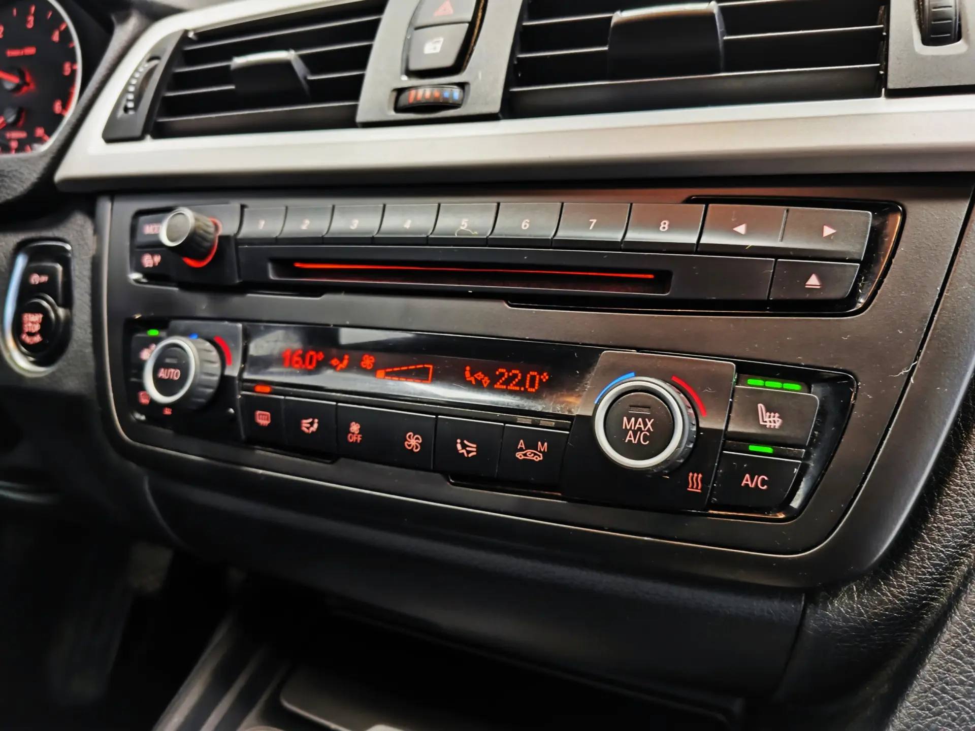 BMW 316 d Touring 38