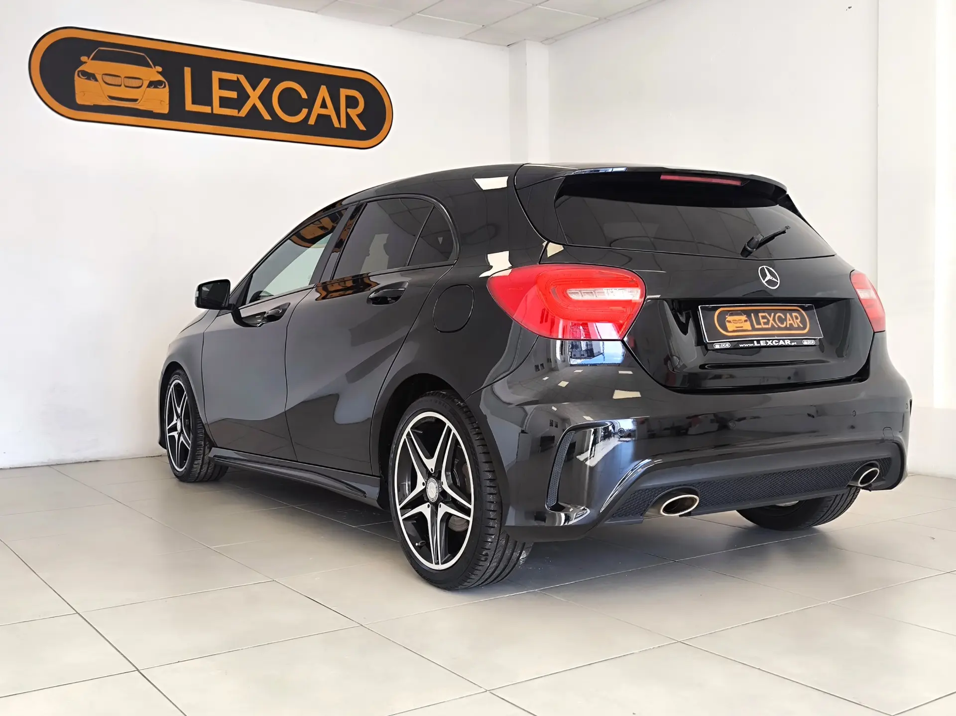 Mercedes-Benz A 180 (BlueEFFICIENCY) AMG Sport 34