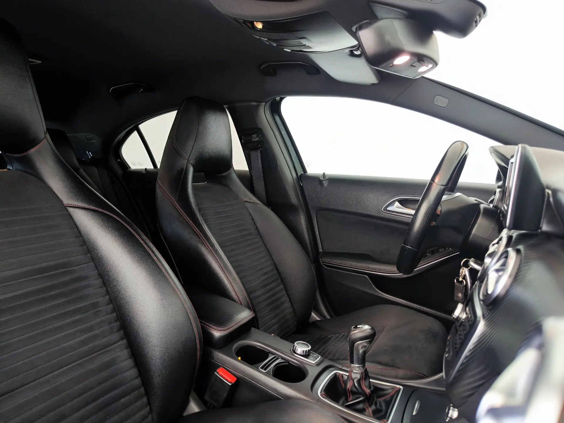 Mercedes-Benz A 180 (BlueEFFICIENCY) AMG Sport 60