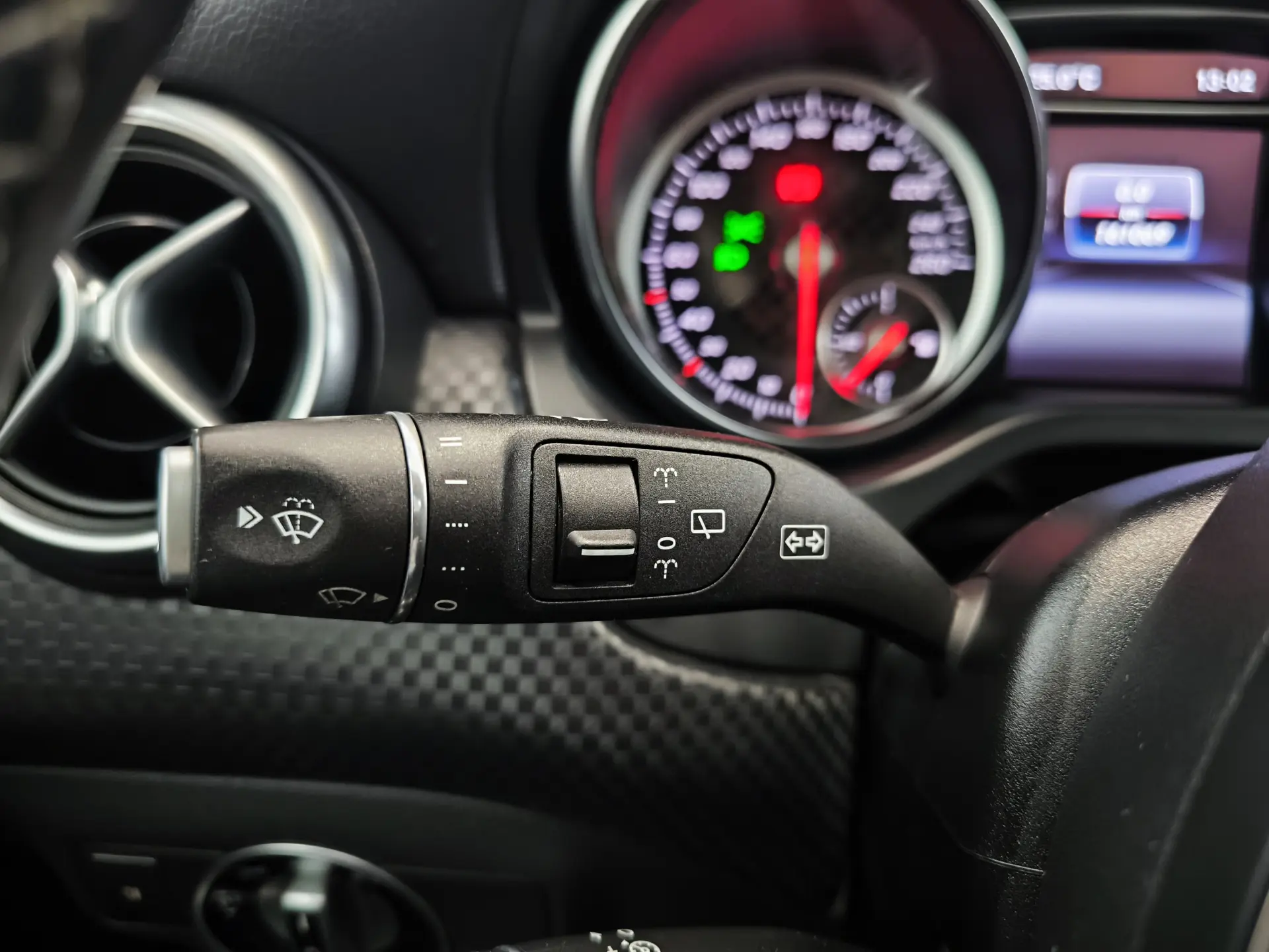 Mercedes-Benz A 180 CDI (BlueEFFICIENCY) AMG 49