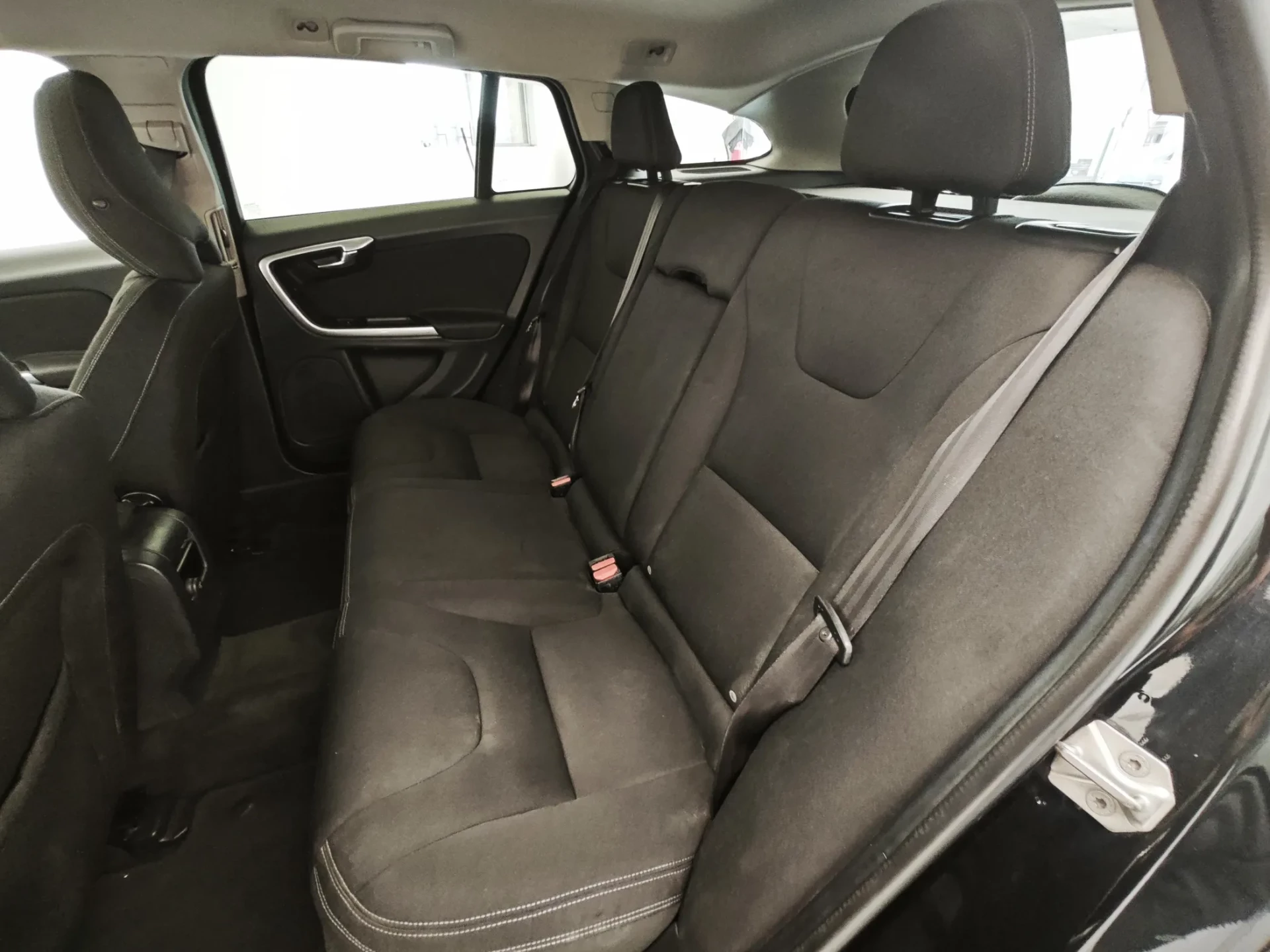 Volvo V60 D2 Geartronic Powershift Edition 8