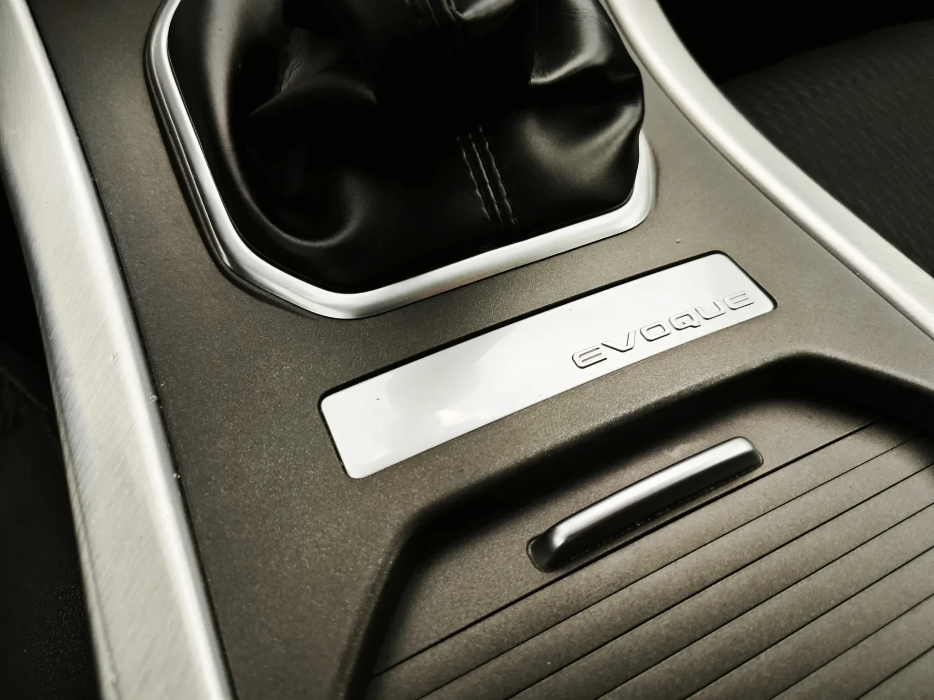 Land Rover Range Rover Evoque TD4 SE Dynamic 27