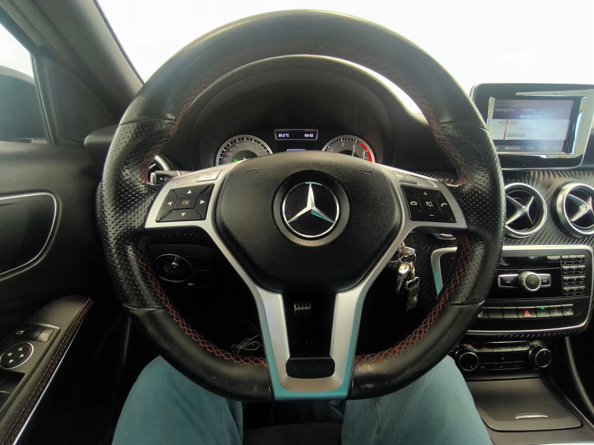 Mercedes-Benz A 180 (BlueEFFICIENCY) AMG Sport 40