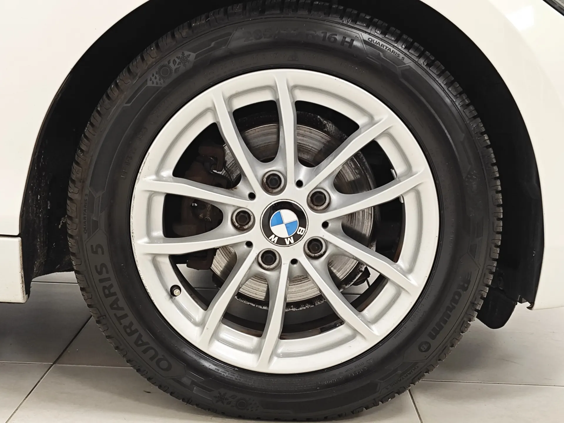 BMW 116 dA Line Sport 4