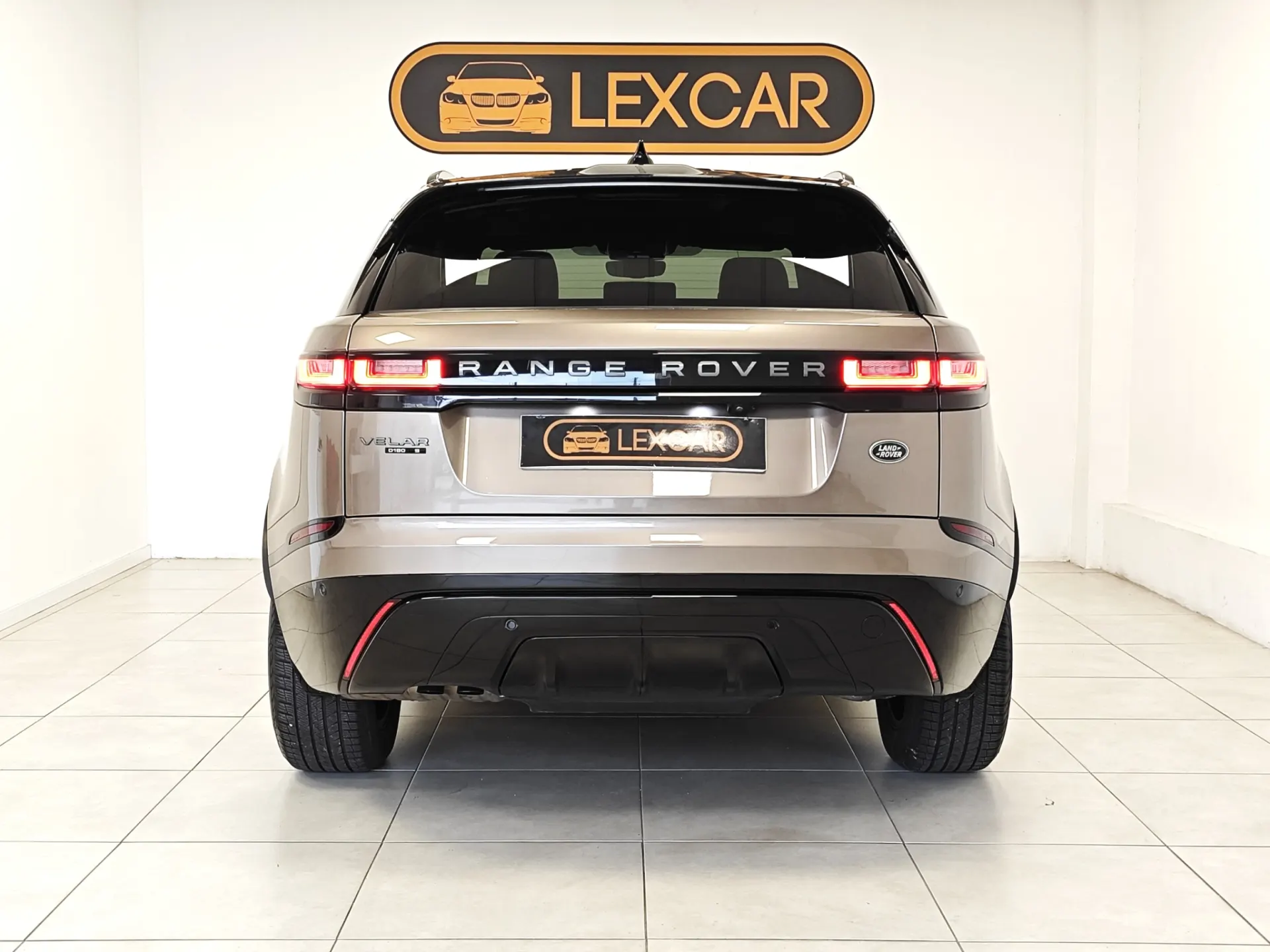 Land Rover Range Rover Velar 2.0 D R-Dynamic 4