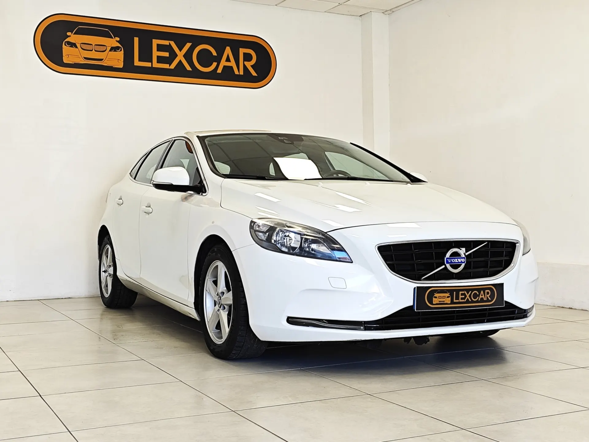 Volvo V40 1.6 D2 Summum Eco 11