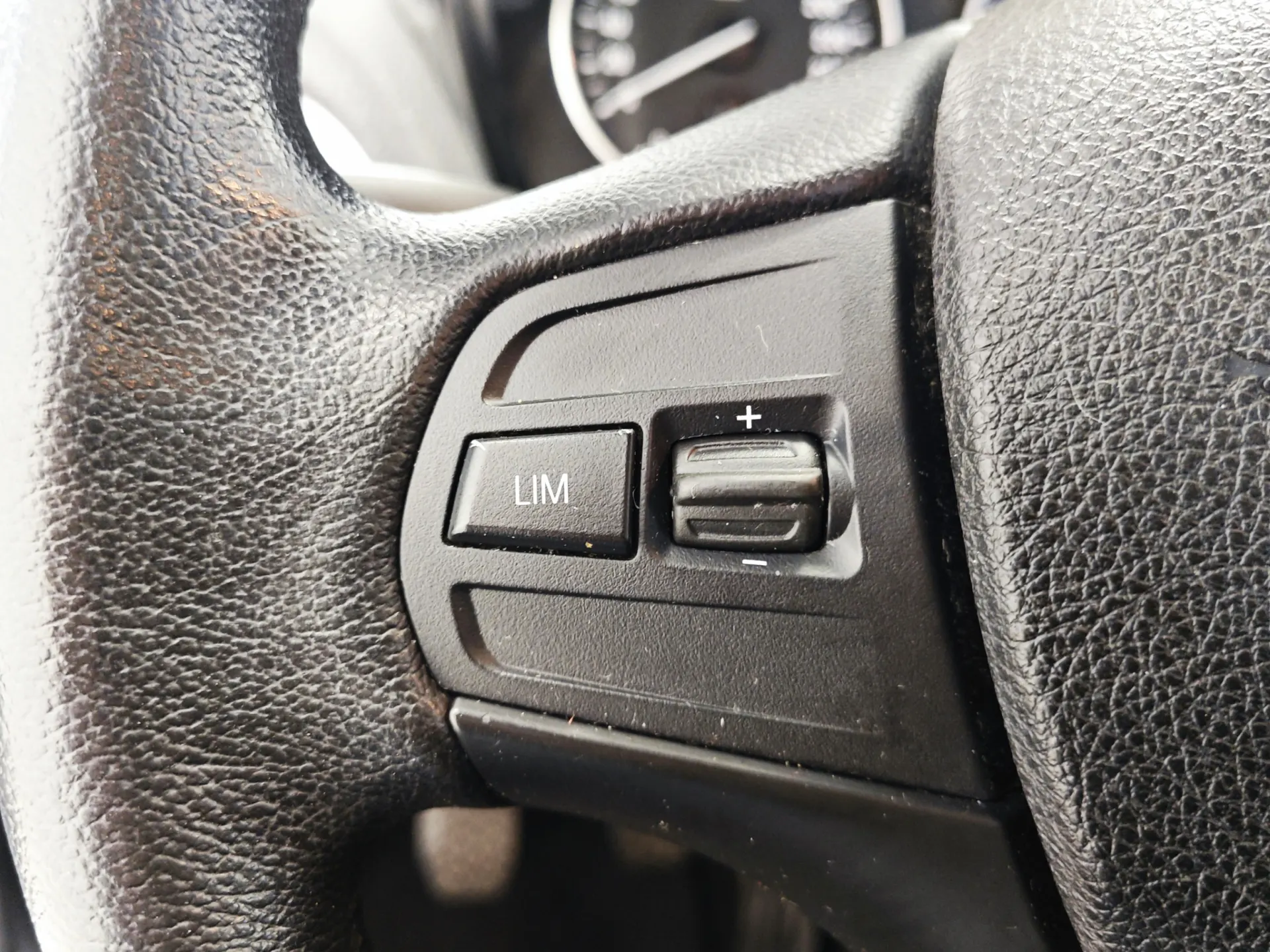 BMW 114 d Line Sport 30