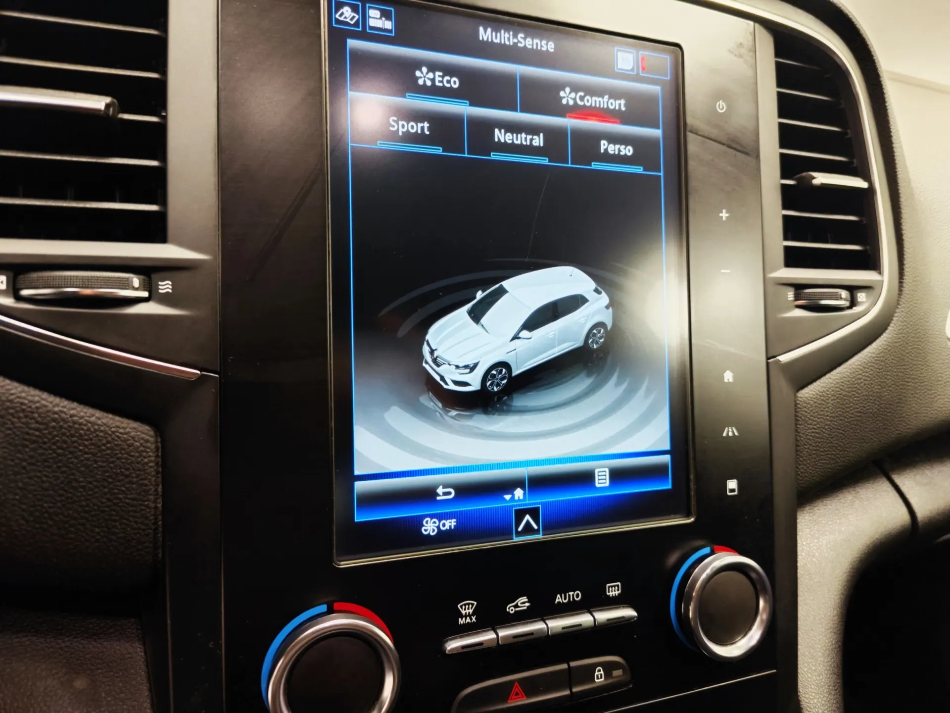 Renault Mégane 1.3 TCe Limited J17 42