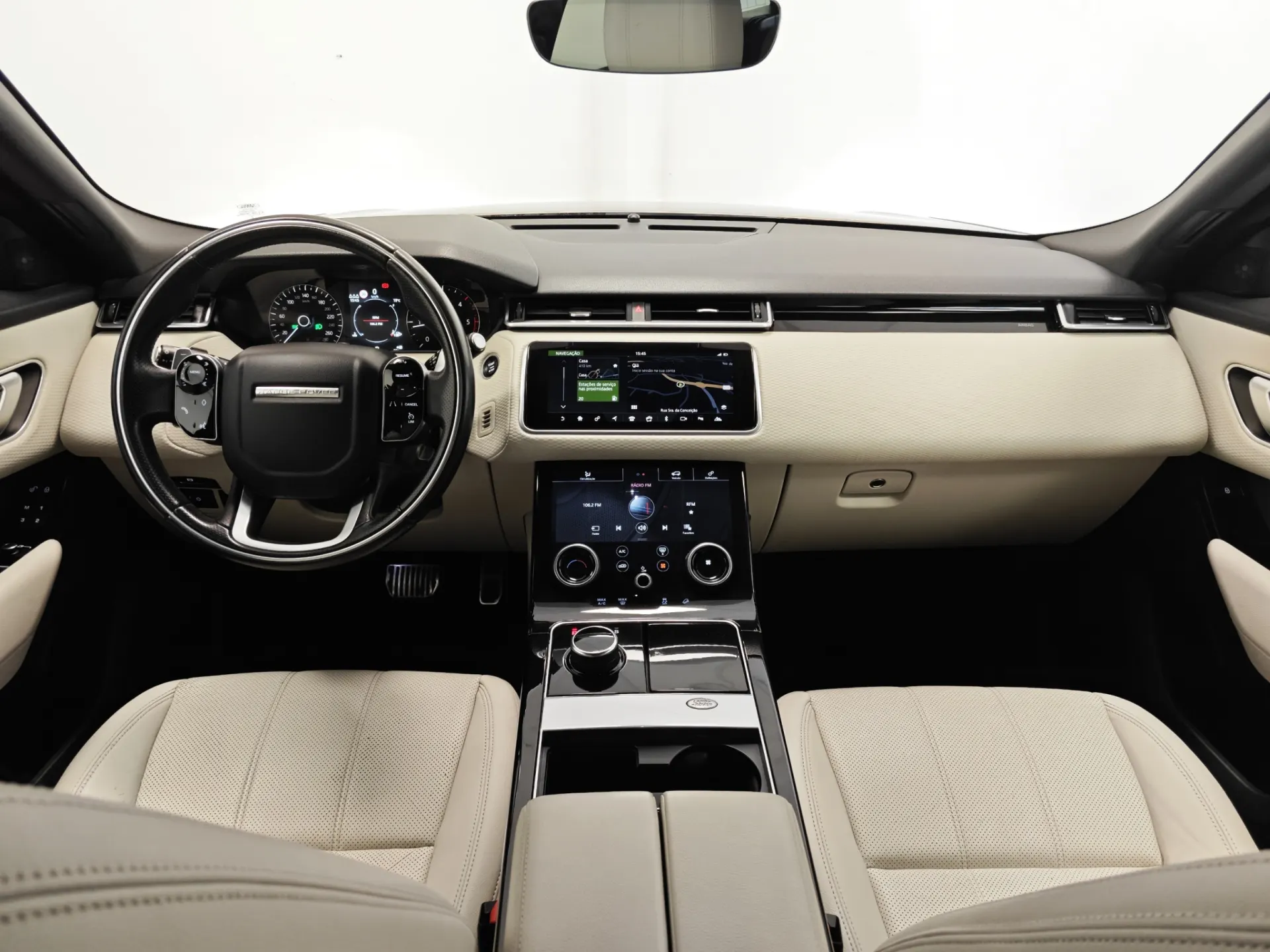 Land Rover Range Rover Velar 2.0 D R-Dynamic 37