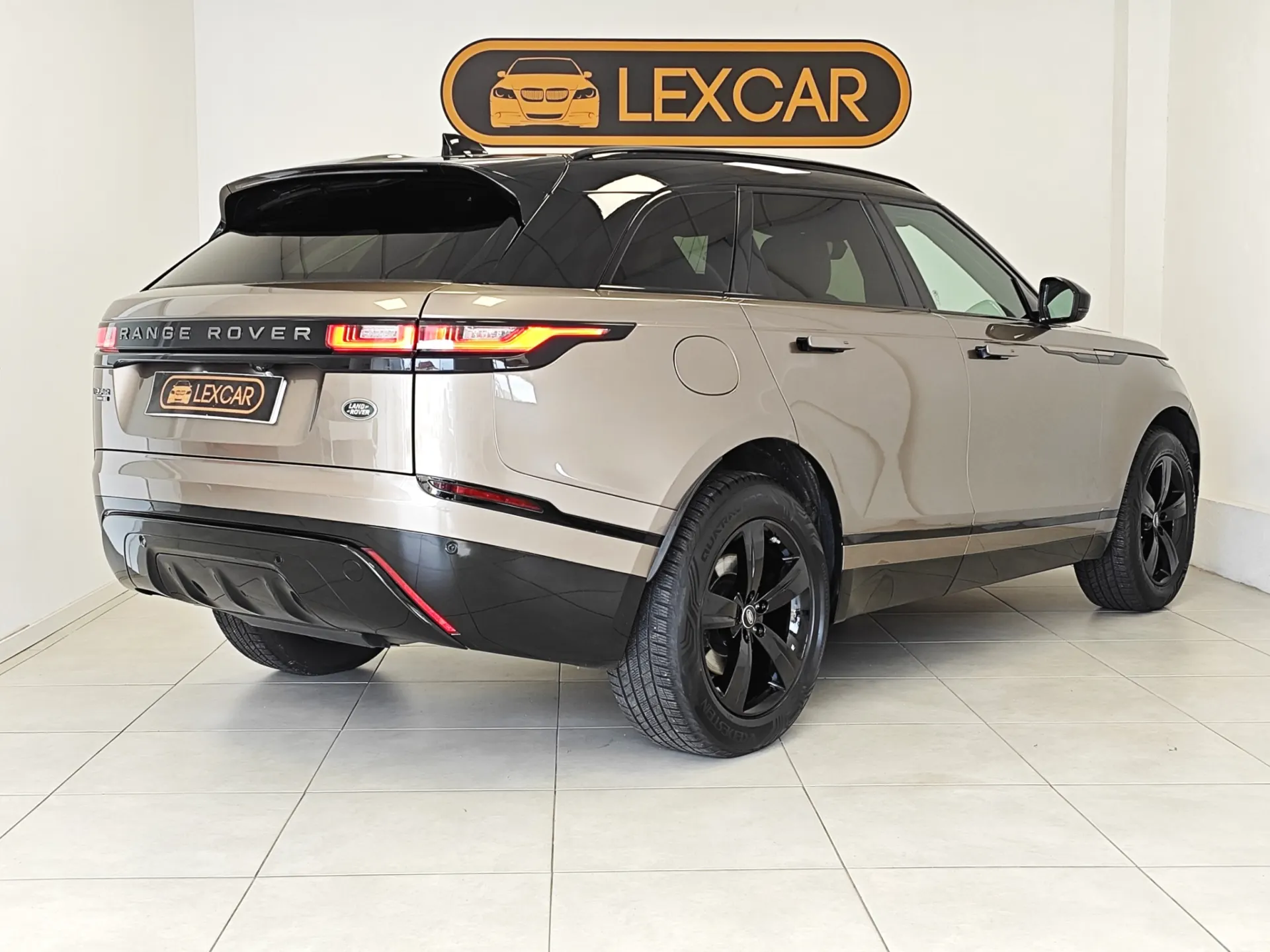 Land Rover Range Rover Velar 2.0 D R-Dynamic 3