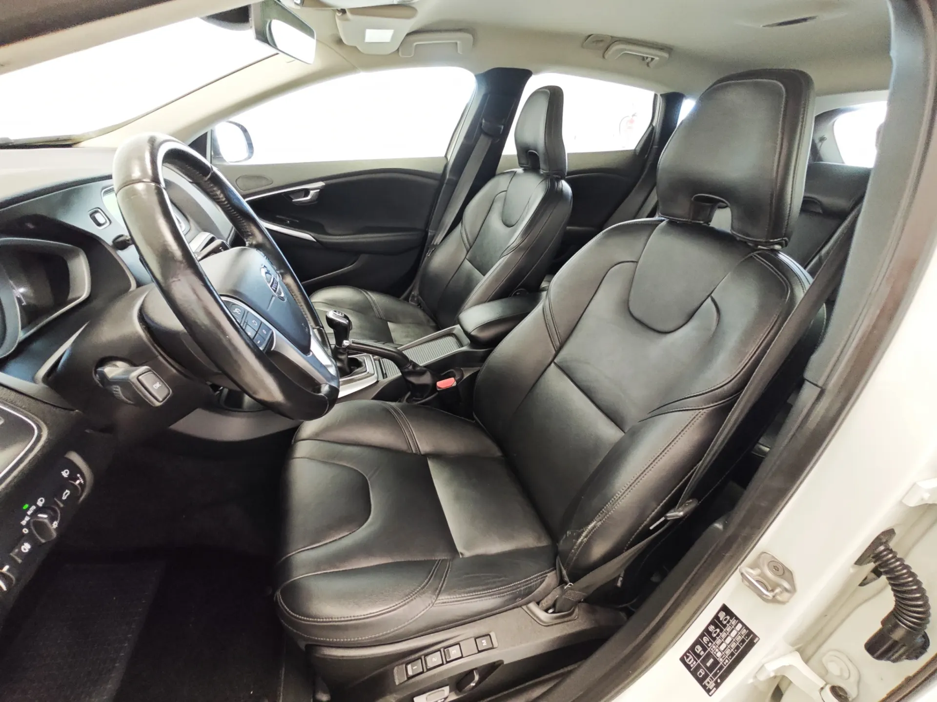 Volvo V40 1.6 D2 Summum Eco 26