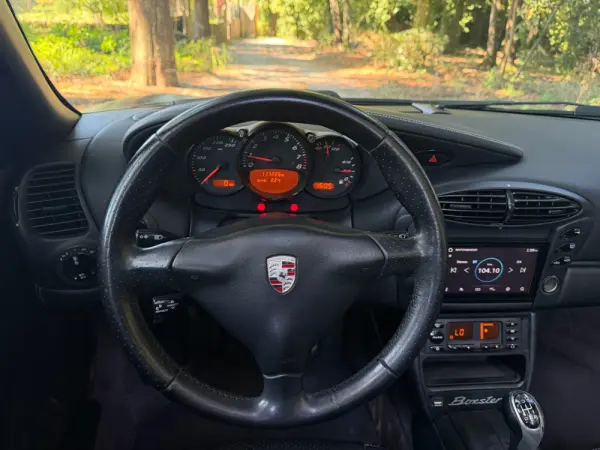 Porsche Boxster 2.7 32
