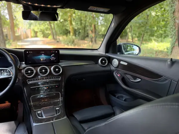 Mercedes-Benz GLC 300 e 4Matic 15