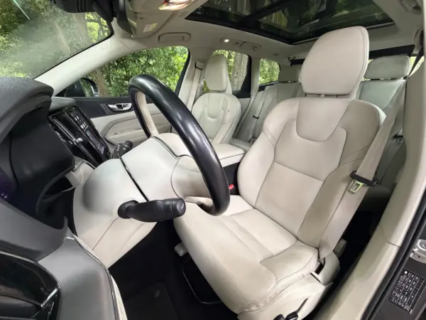 Volvo XC 60 2.0 T6 PHEV Inscription Expression AWD 25