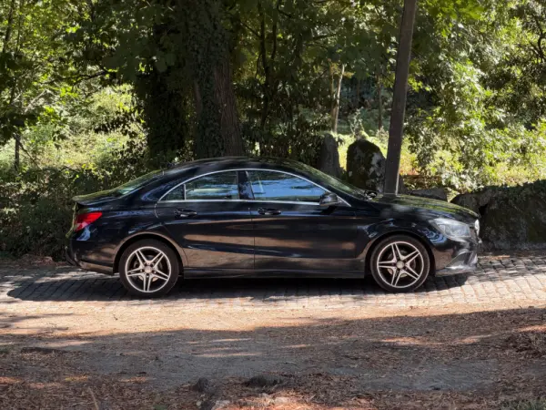 Mercedes-Benz CLA 200 CDI AMG Line 8