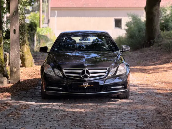 Mercedes-Benz E 220 (BlueTEC) d 9G-TRONIC 61