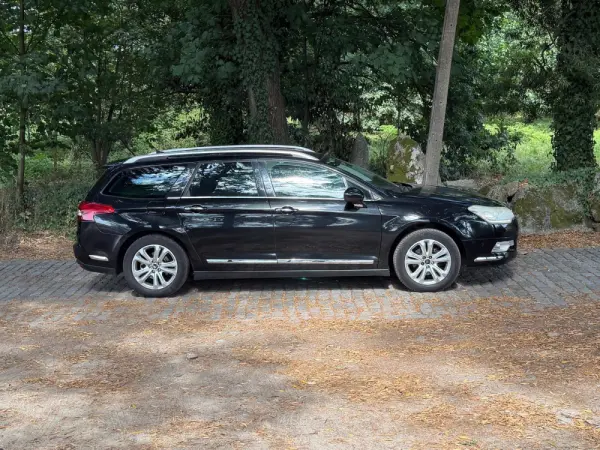 Citroen C5 Tourer 2.0 HDi Exclusive 8