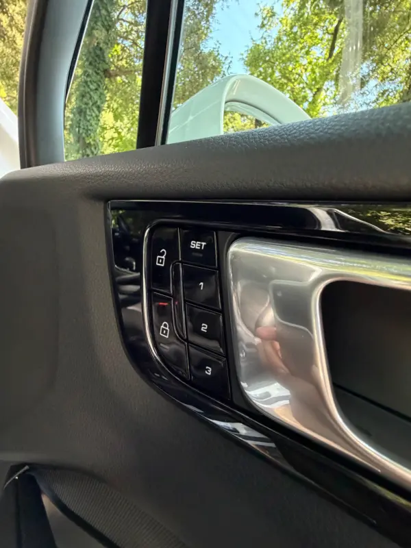 Porsche Cayenne E-Hybrid 19