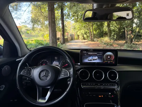 Mercedes-Benz GLC 220 d 4Matic 9G-TRONIC AMG Line 16