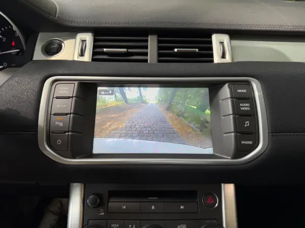 Land Rover Range Rover Evoque 22