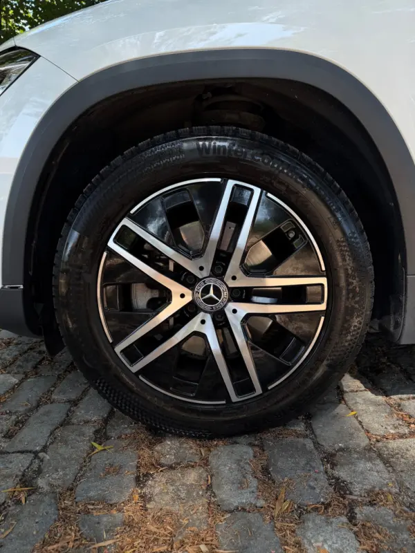 Mercedes-Benz GLA 250 e 8G-DCT Special Edition 11