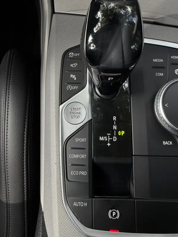 BMW 318 27