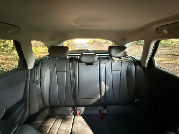 Audi A4 Avant 2.0 TDI Multitronic S-line 33