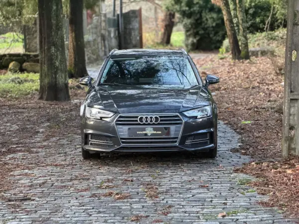 Audi A4 Avant 2.0 TDI Multitronic S-line 43