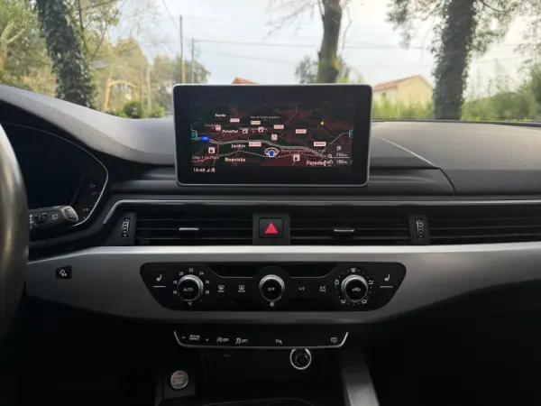 Audi A4 Avant 2.0 TDI Multitronic S-line 49