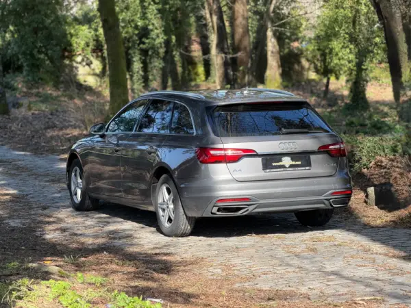 Audi A4 Avant 35 TDI Fleet Edition S tronic 4