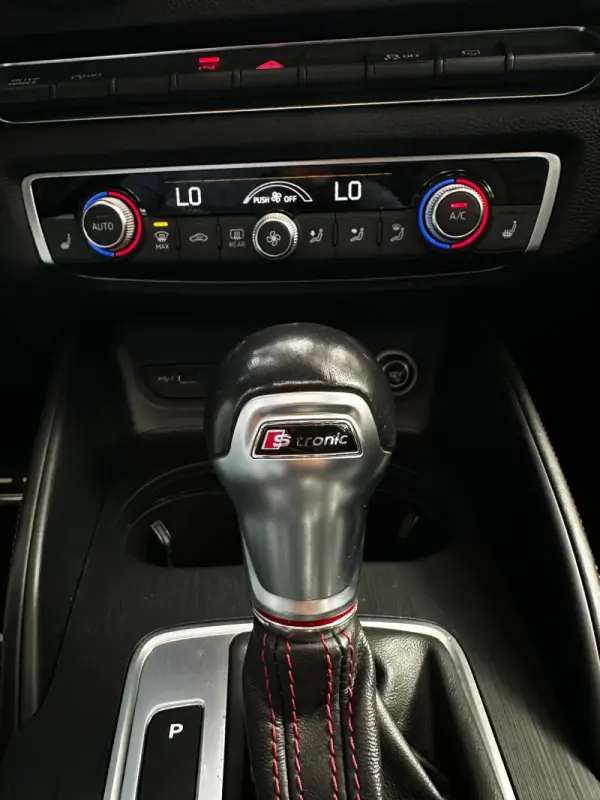 Audi S3 Limousine TFSI quattro S tronic 21