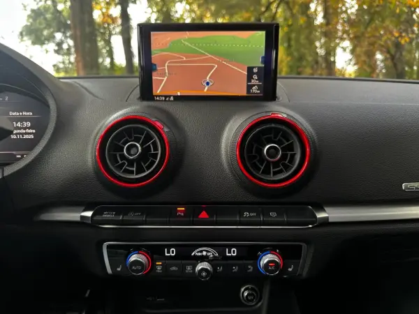 Audi S3 Limousine TFSI quattro S tronic 26