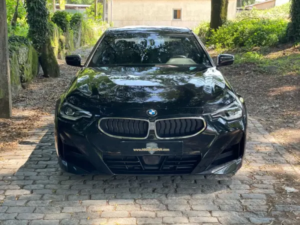 BMW 220 i Coupe Aut. M Sport 3